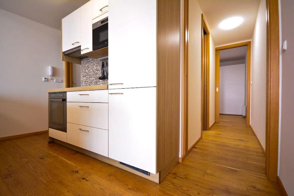 Legacy Duplex In Historic District By Rentez * Prague
